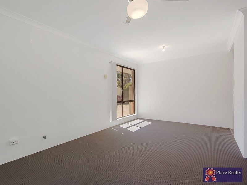 14 Cambridge Drive, Greenfields WA 6210