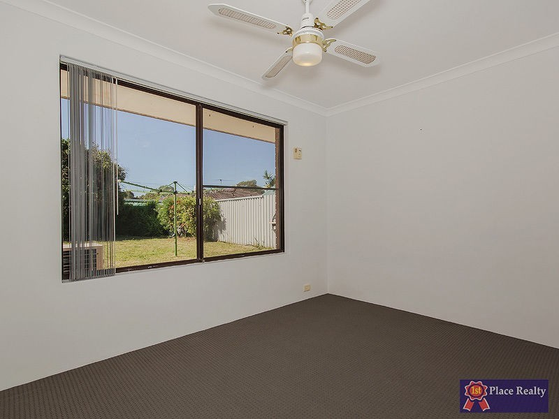 14 Cambridge Drive, Greenfields WA 6210