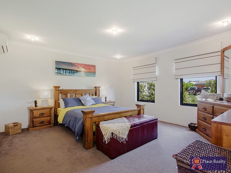 17 Champlain Road, Secret Harbour WA 6173