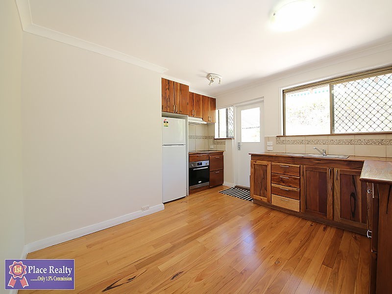 Unit 8/35b Halls Head Parade, Halls Head WA 6210