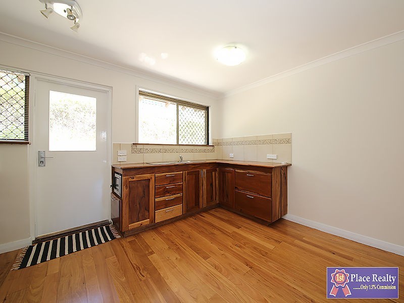 Unit 8/35b Halls Head Parade, Halls Head WA 6210