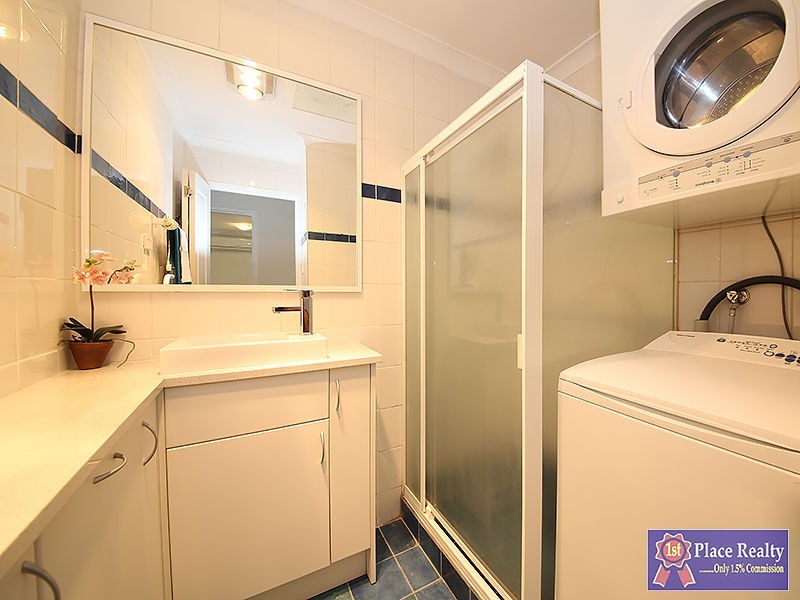 Unit 8/35b Halls Head Parade, Halls Head WA 6210