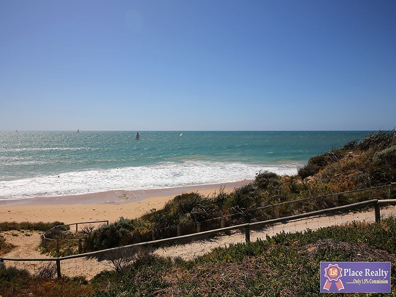 Unit 8/35b Halls Head Parade, Halls Head WA 6210