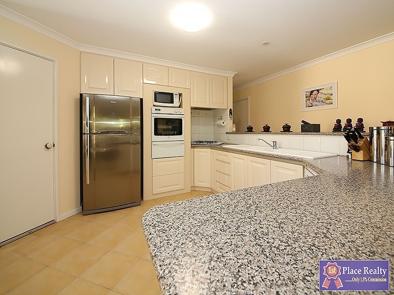 22 Muntries Place, Halls Head, Halls Head WA 6210