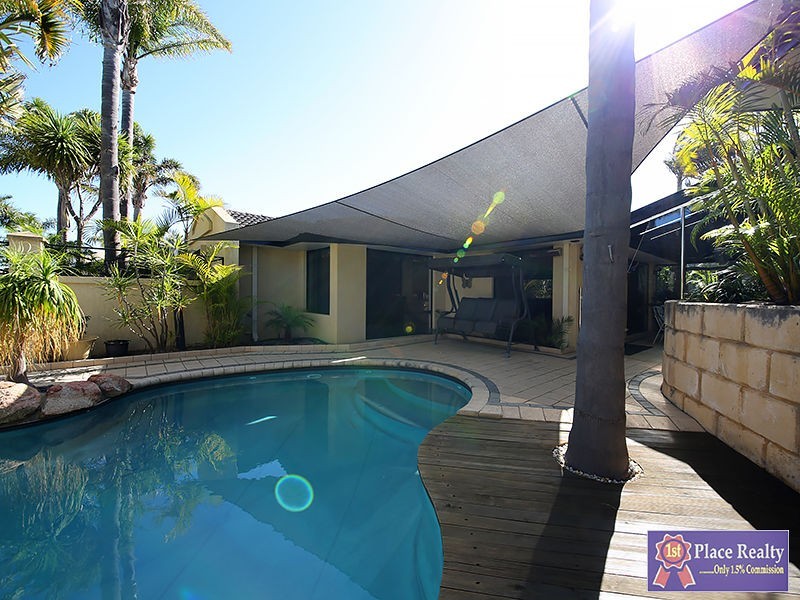 22 Muntries Place, Halls Head, Halls Head WA 6210