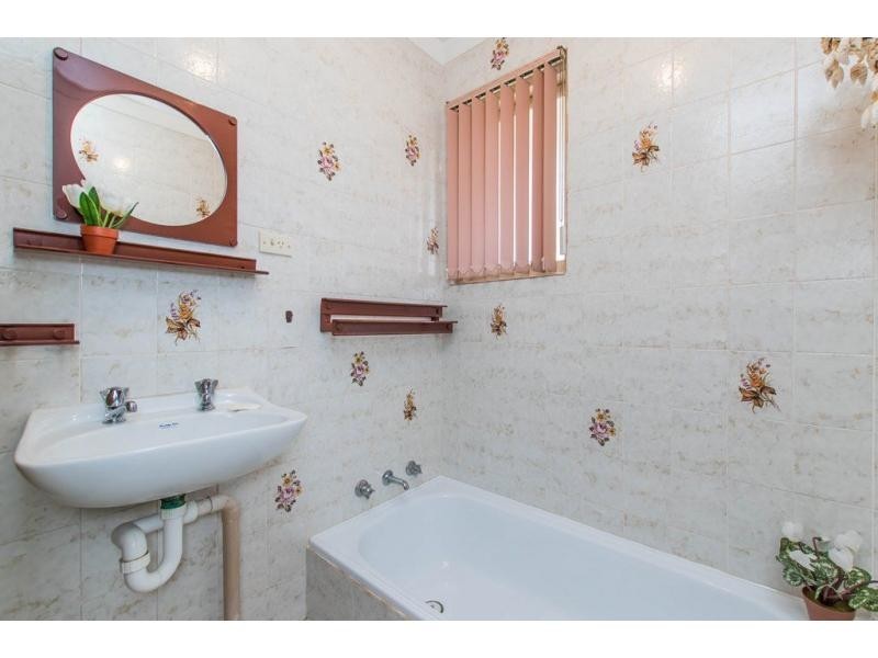 14 Harrison Way, Calista WA 6167