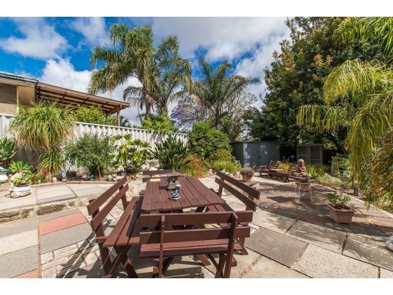 14 Harrison Way, Calista WA 6167