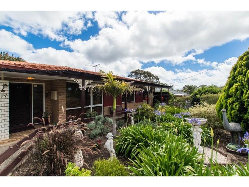 14 Harrison Way, Calista WA 6167