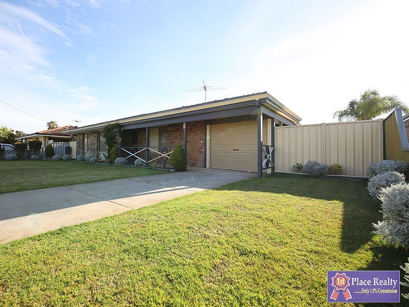 5 Hopkins Place, Waikiki WA 6169