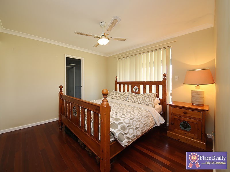 5 Hopkins Place, Waikiki WA 6169