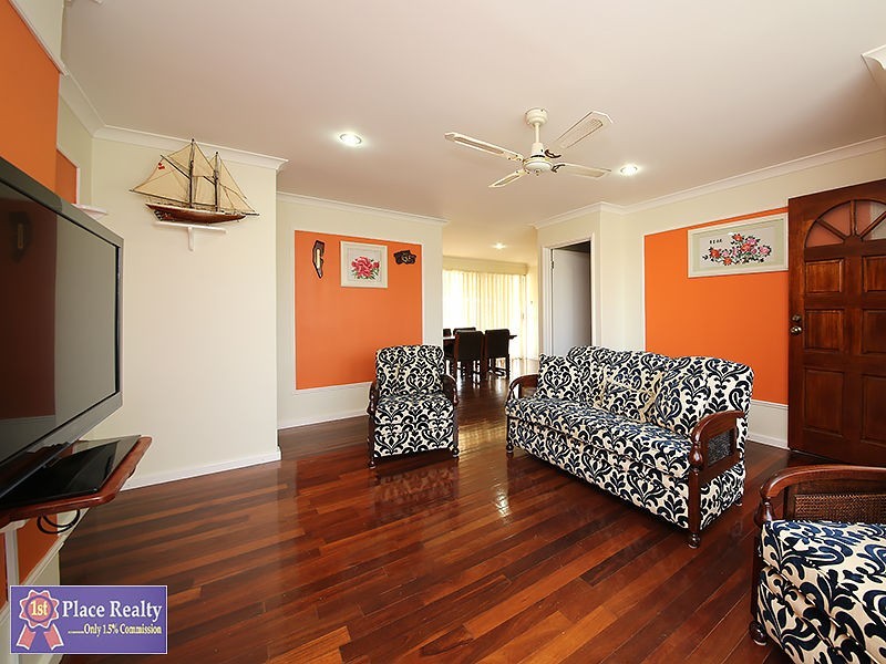 5 Hopkins Place, Waikiki WA 6169