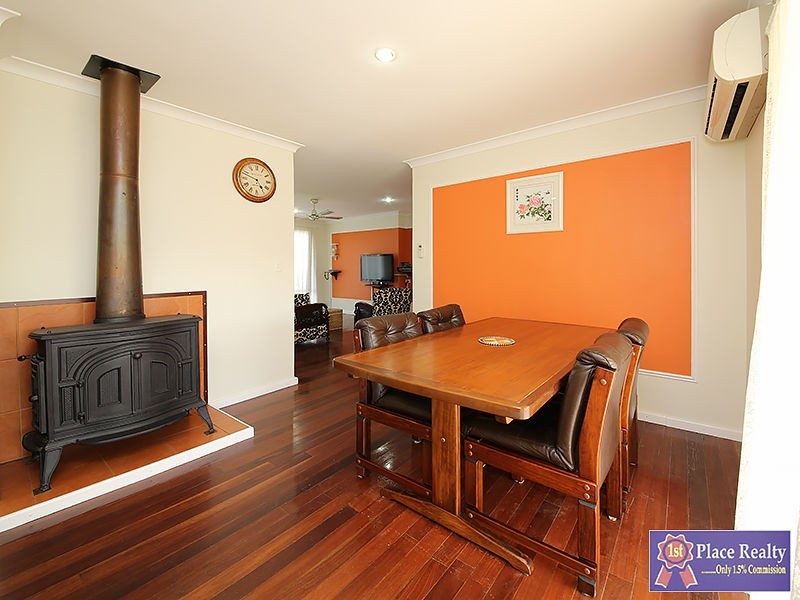 5 Hopkins Place, Waikiki WA 6169