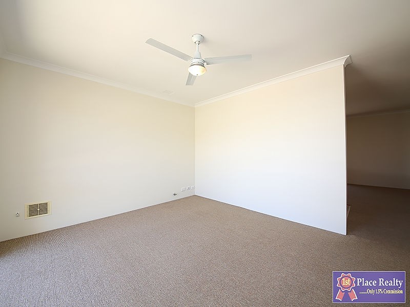 12B Mariner Place, Halls Head WA 6210