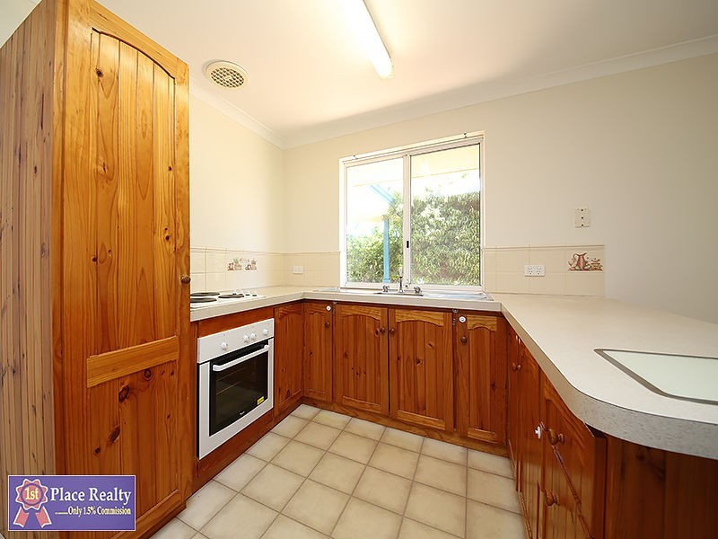 12B Mariner Place, Halls Head WA 6210