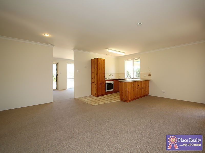 12B Mariner Place, Halls Head WA 6210