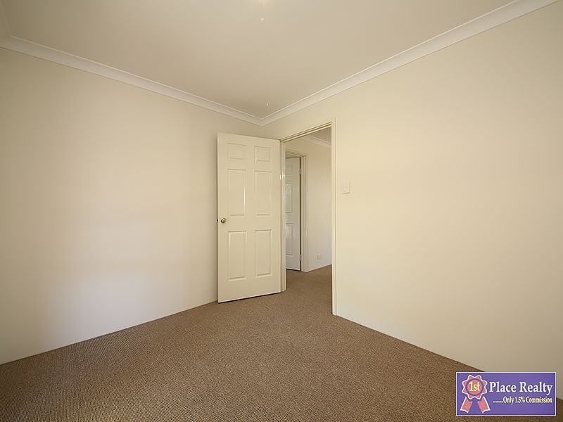 12B Mariner Place, Halls Head WA 6210