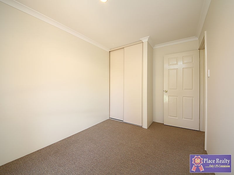 12B Mariner Place, Halls Head WA 6210