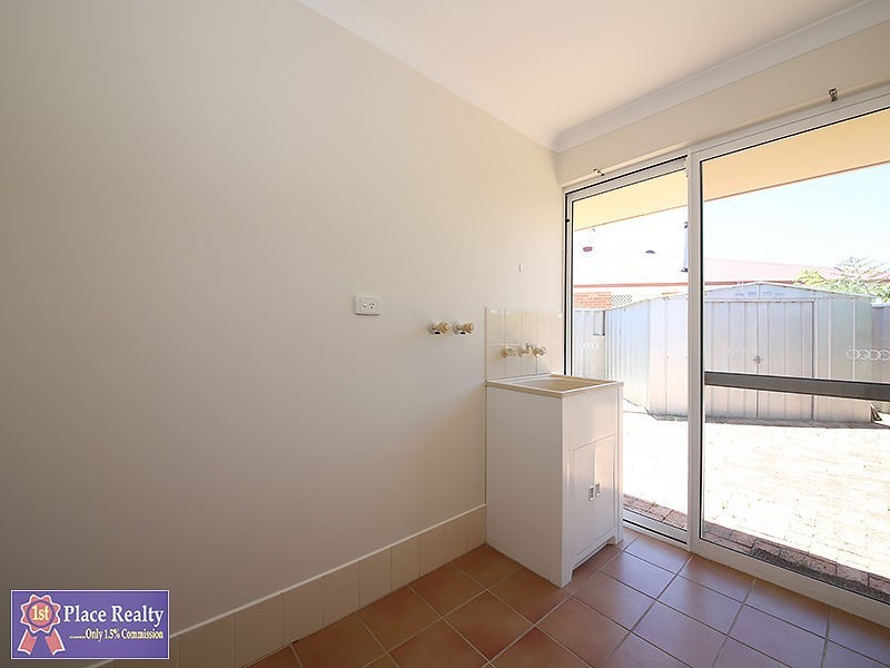 12B Mariner Place, Halls Head WA 6210