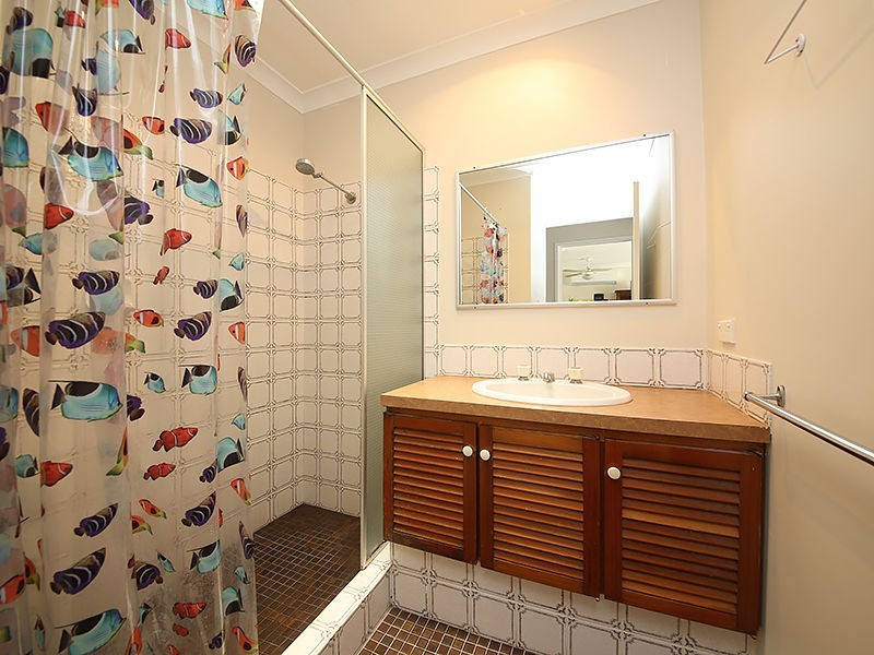 27/35b Halls Head Parade, Halls Head WA 6210