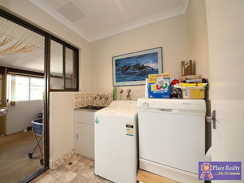 27/35b Halls Head Parade, Halls Head WA 6210