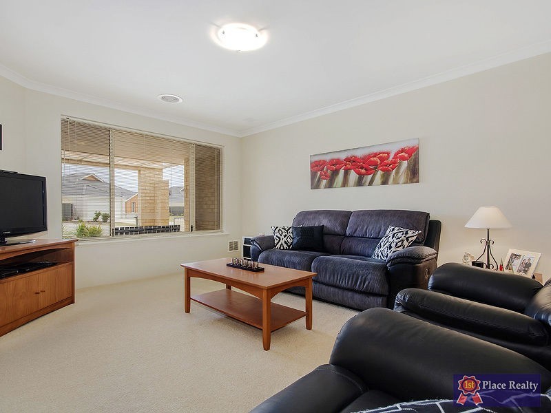 5 Sorelle Way, Port Kennedy WA 6172