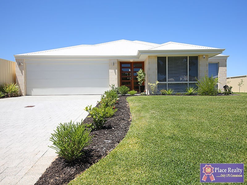 2 Roden Close, Madora Bay WA 6210