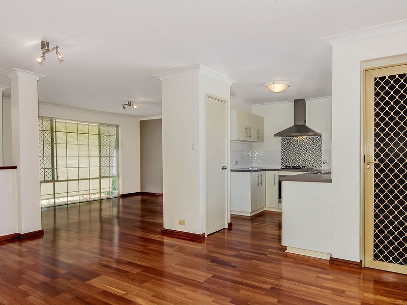 7/54 George Way, Cannington WA 6107