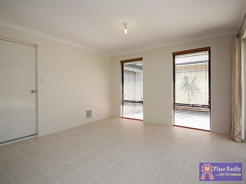 14 Salton Street, Secret Harbour WA 6173