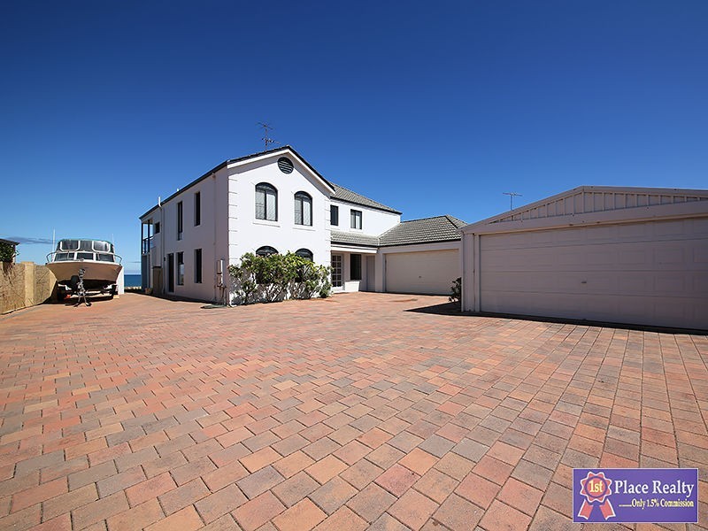 7 Pinnace Court, Halls Head WA 6210