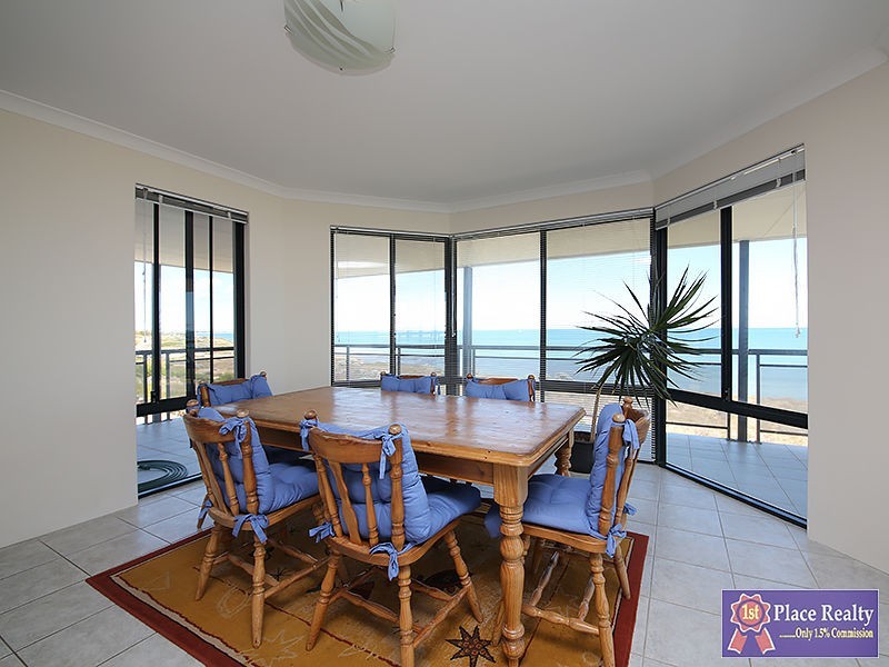 7 Pinnace Court, Halls Head WA 6210