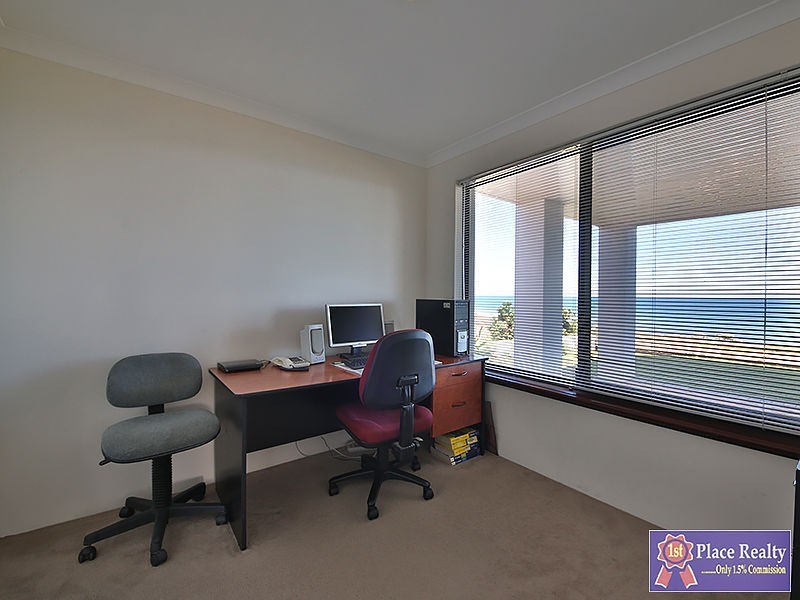 7 Pinnace Court, Halls Head WA 6210