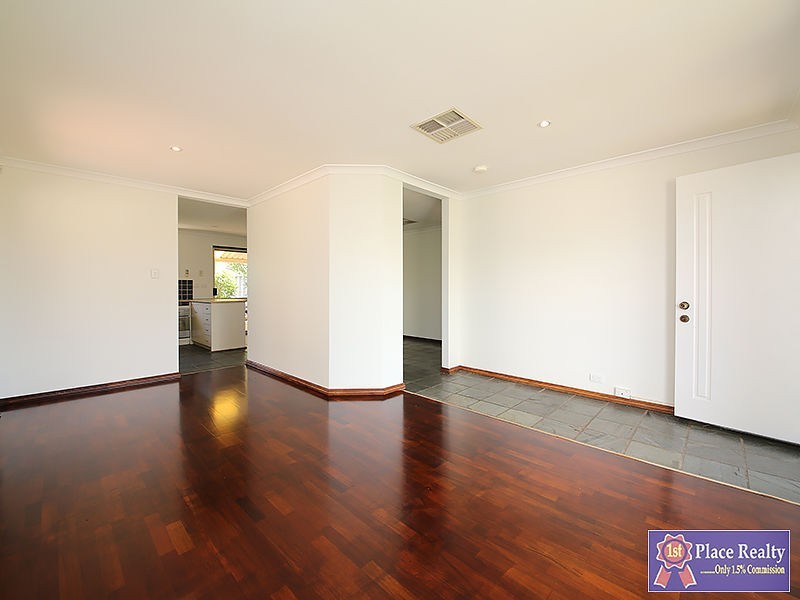 10 Oakover Turn, Greenfields WA 6210