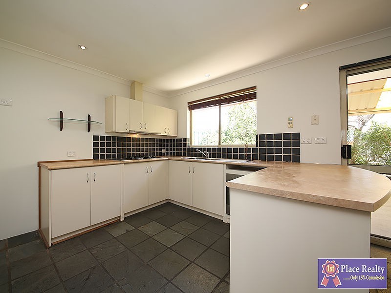 10 Oakover Turn, Greenfields WA 6210