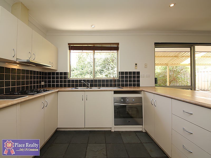 10 Oakover Turn, Greenfields WA 6210