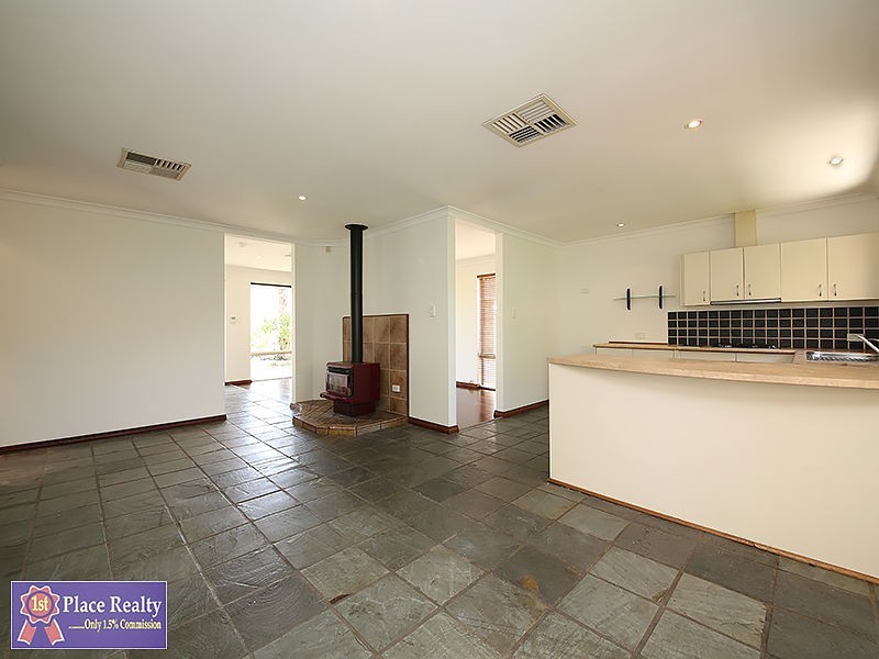 10 Oakover Turn, Greenfields WA 6210