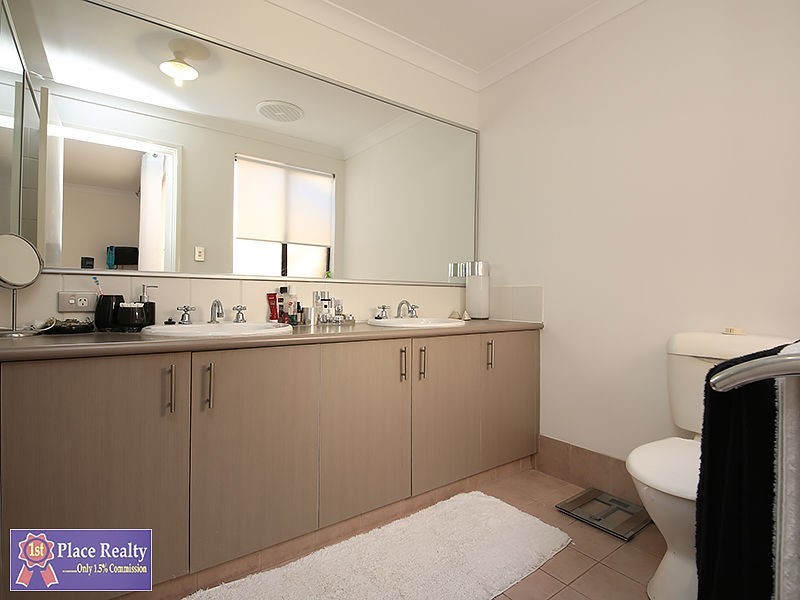 6/5 Crusoe Link, Secret Harbour WA 6173