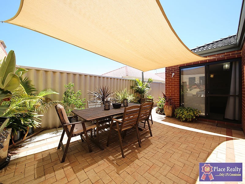 6/5 Crusoe Link, Secret Harbour WA 6173