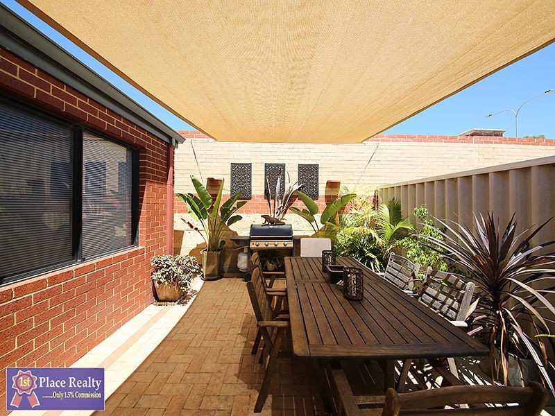 6/5 Crusoe Link, Secret Harbour WA 6173