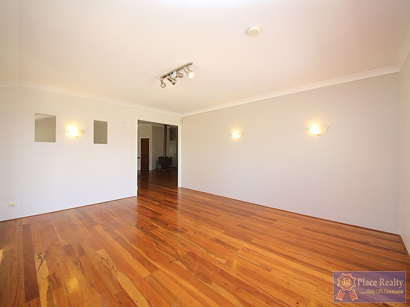 17 Morlaix Mews, Port Kennedy WA 6172