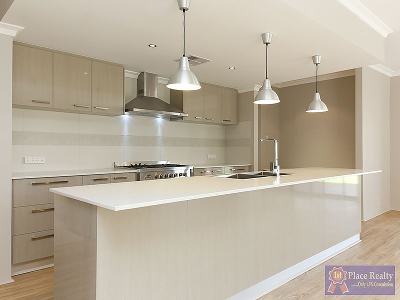 31 Arawatta Loop, Madora Bay WA 6210