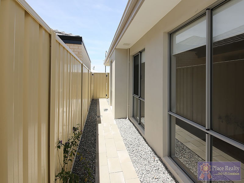 31 Arawatta Loop, Madora Bay WA 6210