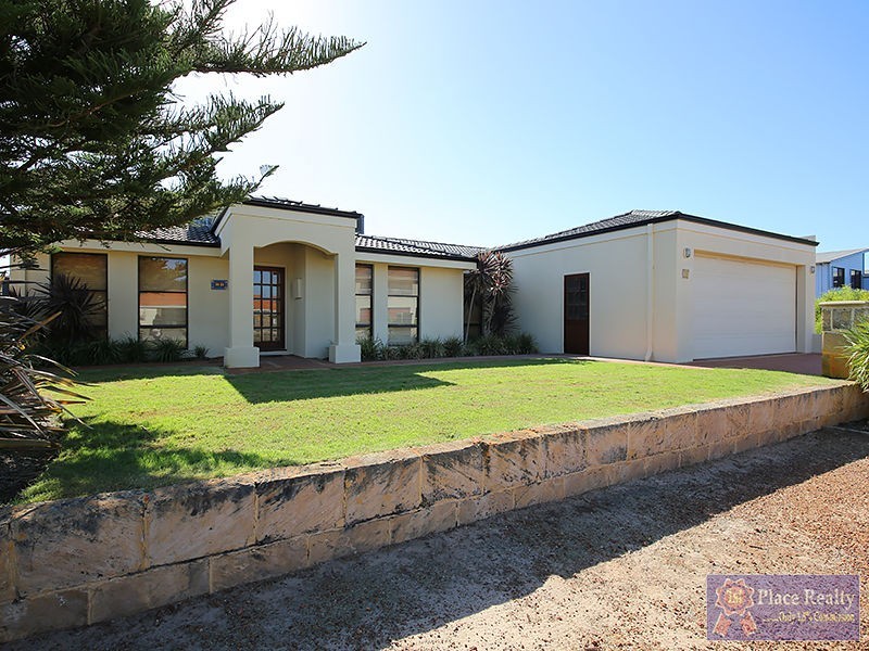11 Parmelia Way, Madora Bay WA 6210