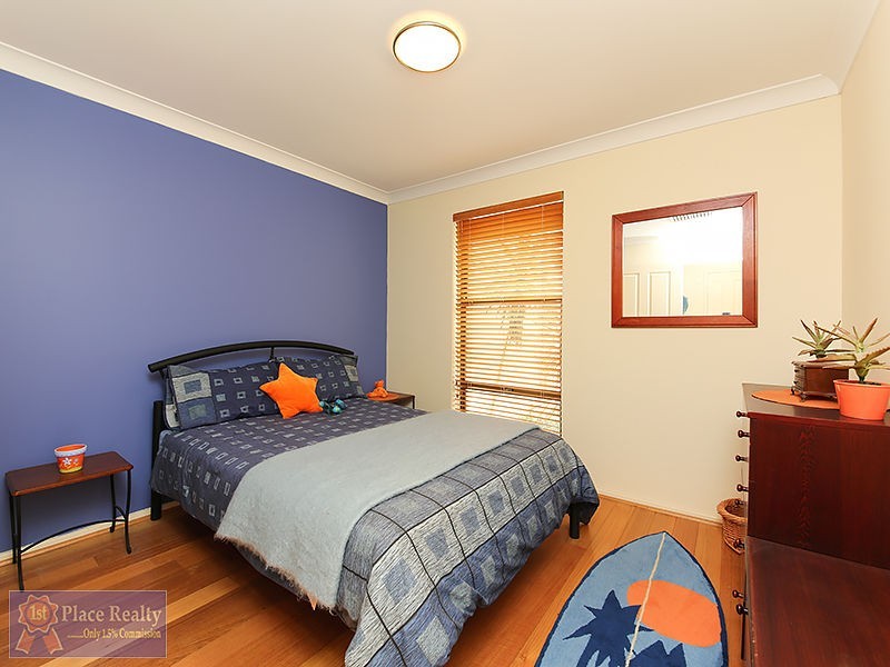 11 Parmelia Way, Madora Bay WA 6210