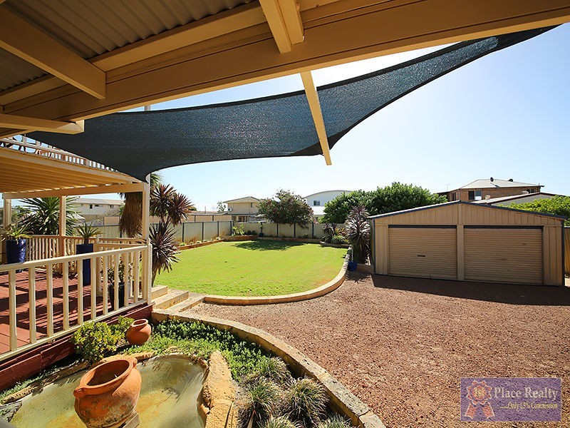 11 Parmelia Way, Madora Bay WA 6210