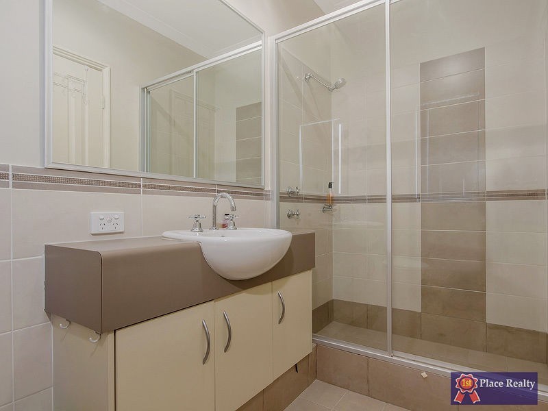 9 Swanbourne Avenue, Secret Harbour WA 6173