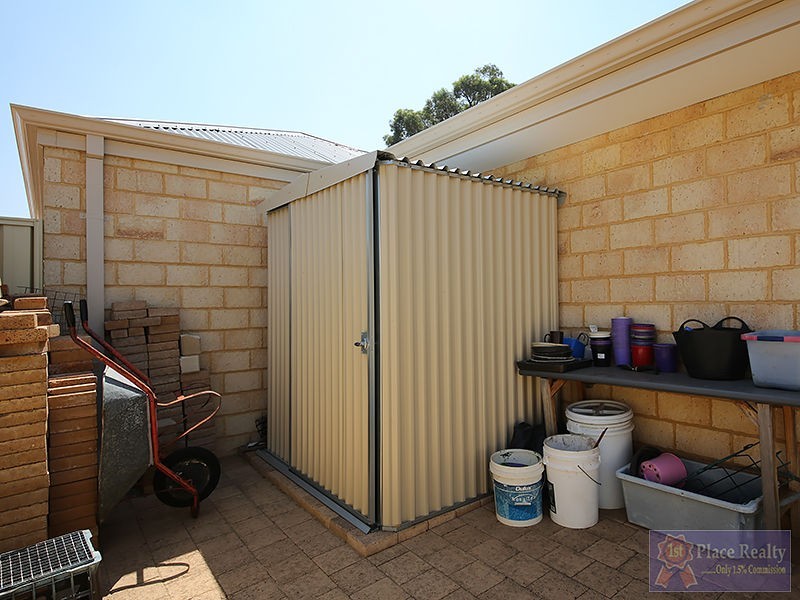 8 Evella Cove, Lakelands WA 6180