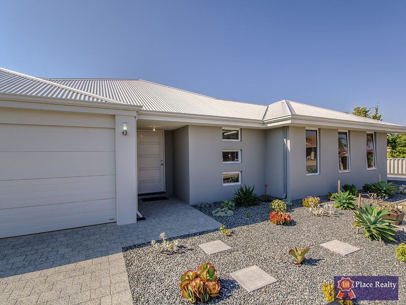 96 La Spezia Drive, Secret Harbour WA 6173