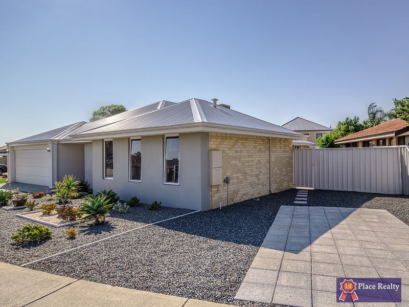 96 La Spezia Drive, Secret Harbour WA 6173