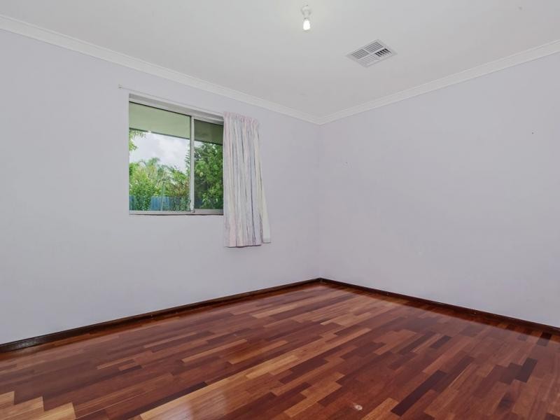 15 Doradeen Close, Hillman WA 6168