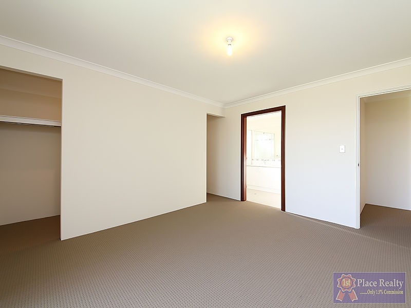 30 Pinehurst Loop, Meadow Springs WA 6210